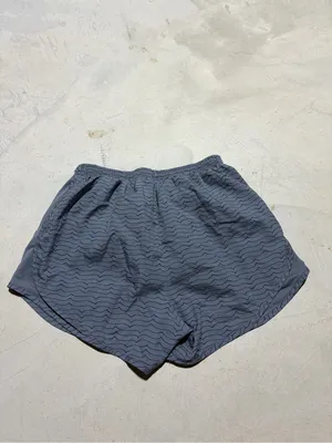 Nike Women's Grey Wavy pattern Running Shorts small thumbnail 6
