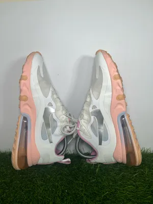Nike Air Max 270 React White Pink Women’s Size 8 Running Sneakers CZ8131-100 thumbnail 6