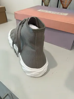 Gray High-Top Sneakers Size 11 by Lisa Vicky thumbnail 4