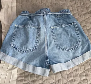 Hollister Denim Shorts thumbnail 3