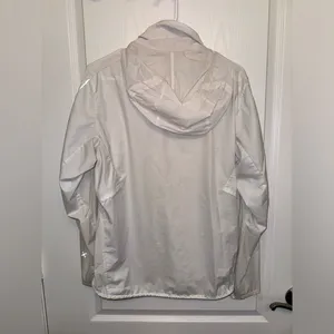 Lululemon windbreaker!! thumbnail 2