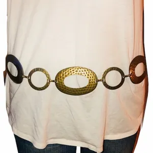 Pitted link chain belt thumbnail 1