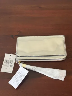 kate spade New York Lucy Metallic Silver L Zip-Around Wristlet new thumbnail 7