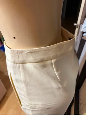 Zara Cream High-Rise Cropped Trousers with Front Seams thumbnail 3
