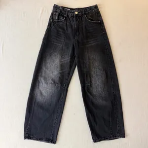Zara TRF Size 0 Washed Black Barrel Leg Jeans Y2K Skater 100% Cotton thumbnail 2