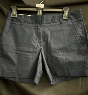 J. Crew Women's Navy Cotton Broken In City Fit Chino Shorts SZ 4 NWT thumbnail 1