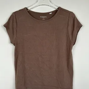 PS Basics by Pacsun Nicole Baby Short Sleeve Crew Neck Brown T-Shirt Medium Y2K thumbnail 5