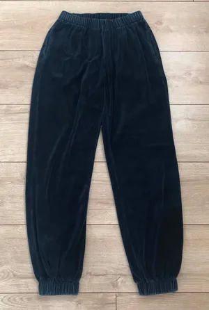 Brandy Melville Navy Velvet Sweatpants thumbnail 1
