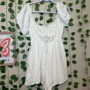 White coquette balletcore urban outfitters women’s romper with pockets size med thumbnail 2