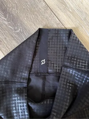 Peloton High Waist Show Up Digital Foil Leggings thumbnail 7