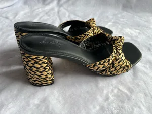 Universal Threads Sandals w/Block Heel-Size 6.5 thumbnail 5