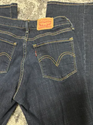 Levi’s Classic Bootcut Jeans thumbnail 4