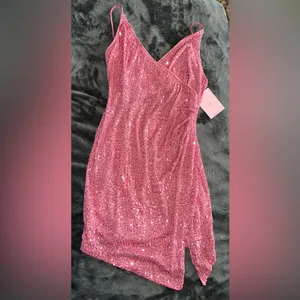 Hello Molly Twilight Dancer Sequin Dress in Lipstick Pink Size 6 (Medium) NWT thumbnail 7