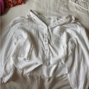 Altar'd State Long Sleeve linen top thumbnail 3