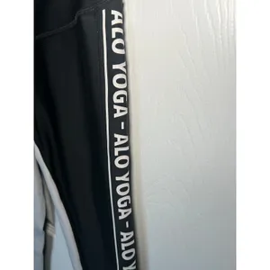 Alo Yoga Leggings High Waist Logo Side Stripe Small Black Mesh Colorblock Active thumbnail 2