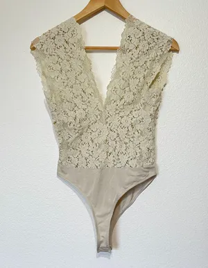 ZARA | Cream lace thong bodysuit thumbnail 1
