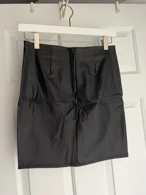 Windsor Black Faux Leather Mini Skirt thumbnail 2