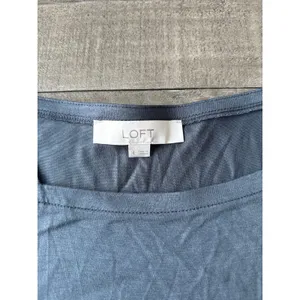 Loft Women's Gray 1/4 sleeve‎ Blouse Size XL thumbnail 2
