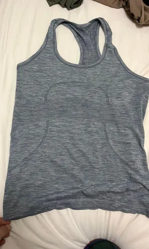 Lululemon Tank thumbnail 1