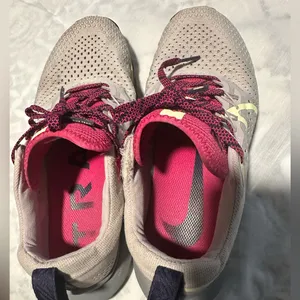Nike Women's Athletic Shoes in Gray and Burgundy thumbnail 8