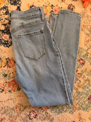Old Navy Jeans thumbnail 1