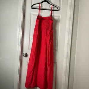 A New Day Woman’s Smocked Midi Slip Dress with pockets size large thumbnail 9