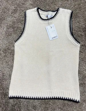 DR2 Nordstrom Sweater Vest White Size M thumbnail 1