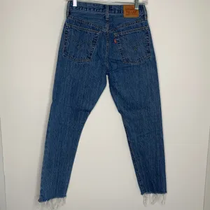 Levis Straight Leg Jeans Womens Size 25 Cw-4717 3629 thumbnail 2