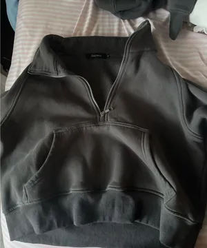 Amazon Quarter-Zip Pullover Grey thumbnail 1
