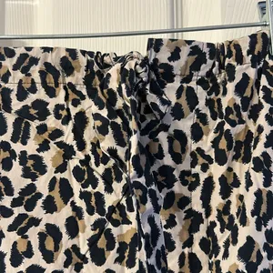 Vintage Express Leopard Print Pajama PJ Loungewear Pants Medium thumbnail 3