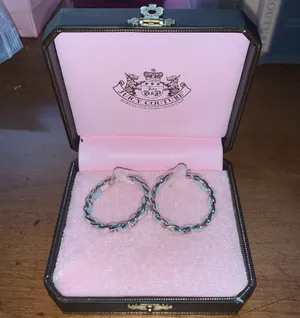 Juicy Couture Retro Pam & Gela Silver Hardware Pink Leather Rope Style Earrings thumbnail 1