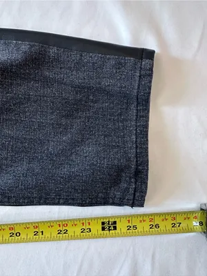 Abercrombie & Fitch Black Straight-Leg Jeans with Faux-Leather Panels thumbnail 7
