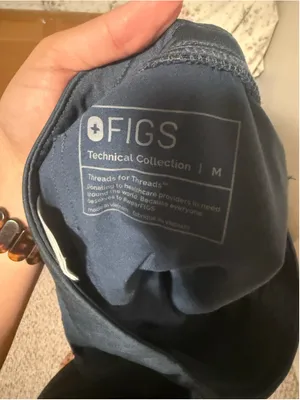 FIGS Scrubs Set Catarina & Zamora Jogger in Dark Harbour Blue- Size Medium Large thumbnail 6