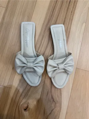 Beige bow sandals sz 10 flip flop flats thumbnail 5