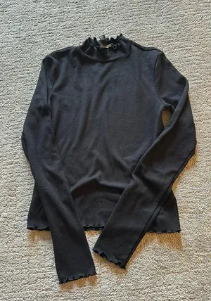 Forever 21 Mock Neck Top thumbnail 1