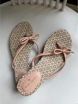 Kate Spade New York Women's Beige and Pink Bow Sandals Size 7M thumbnail 2