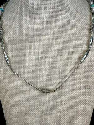Vintage Liquid Silver Tone Turquoise Bead Screw Clasp Necklace Costume thumbnail 5