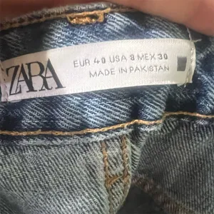 Zara Women's Size 8 Blue Straight Leg Denim Jeans Medium Wash thumbnail 8