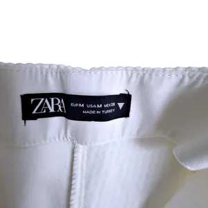 Zara Textured White High Waisted Skort Faux Belt Side Zip Mini A-Line thumbnail 6