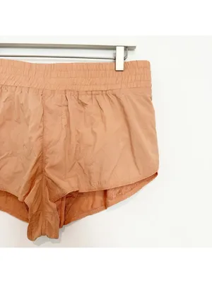 Free People Namaslay Shorts Size Large Pink Lined Athletic Dolphin Sporty‎ Chic thumbnail 3