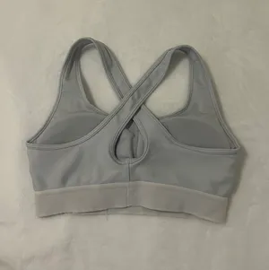 Under Armour Sports Bra thumbnail 2