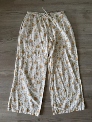 Olivaceous Floral Wide Leg Pants thumbnail 3