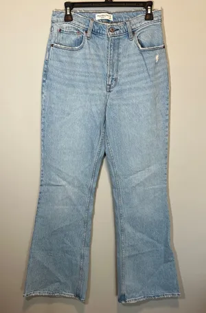 Abercrombie‎ & Fitch The Vintage Flare High Rise Jeans Light Wash Blue 28 6R thumbnail 1