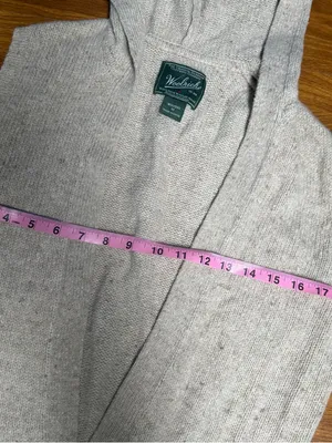 Woolrich Wool Knit Sweater cardigan Vest with Pockets and Buttons medium thumbnail 8