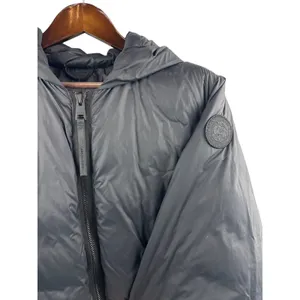 Women’s Canada Goose Medium Black Puffer Raincoat thumbnail 2