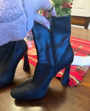 Heeled Boots thumbnail 5
