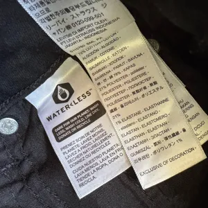 Levi’s 726 High-Rise Flare Jeans thumbnail 12