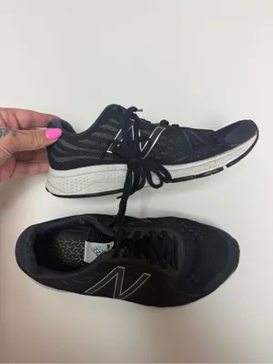 New Balance Vazee Running Shoes Women’s Black White Athletic Sneakers Size 8.5 thumbnail 4