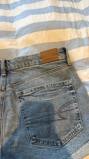 American Eagle Jeans thumbnail 2