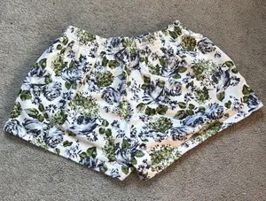Levi’s Sweat Shorts  thumbnail 3